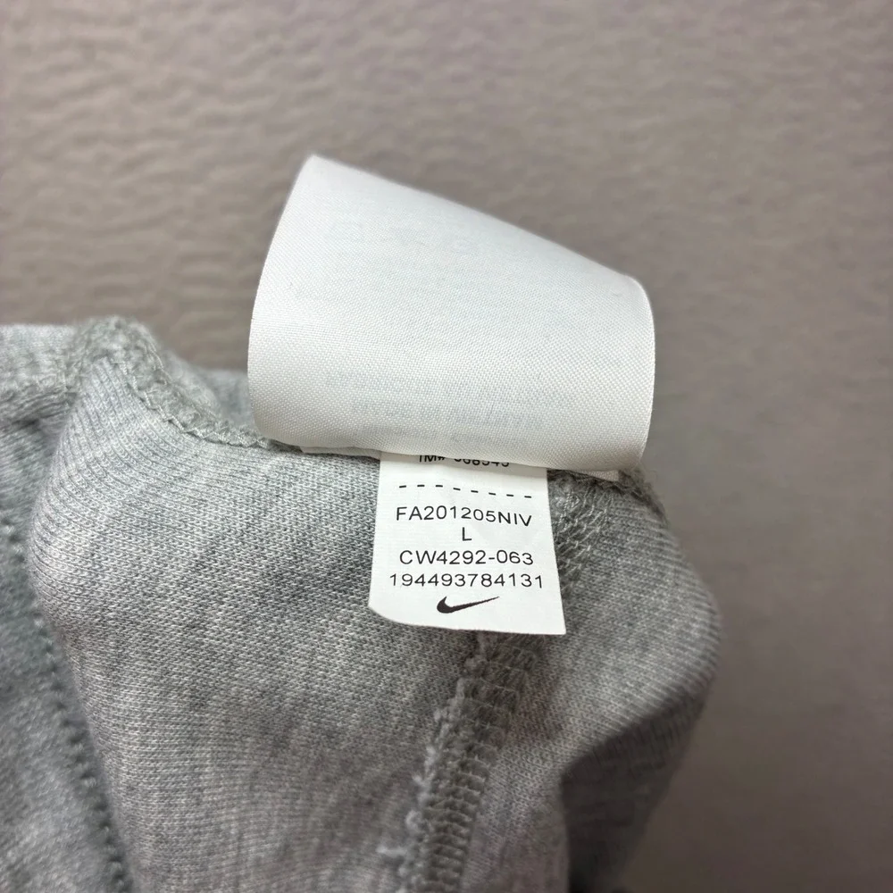 Nike Tech Fleece Joggers Women L Gray Tapered‎ Sweatpants Cuffed CW4292-063